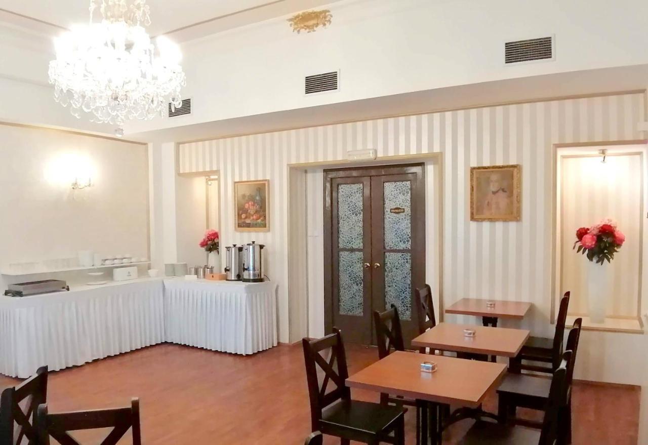 Hotel Dejmalik Litoměřice Eksteriør billede